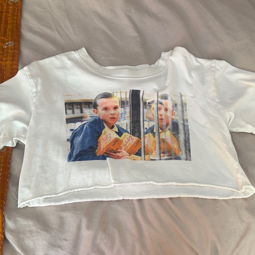 Stranger Things, 11, Eggo,  Graphic cropped T-Shirt